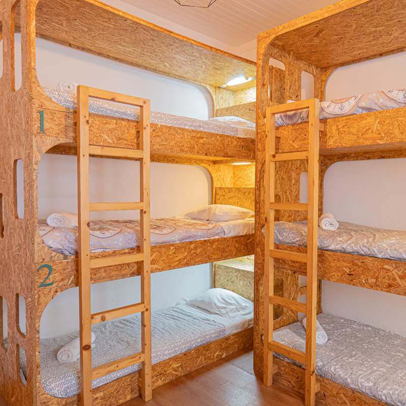 olive3-room-for-six-people